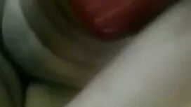 Những cô gái với khẩ ...