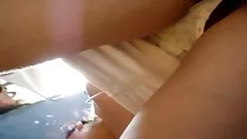 Hai cô gái, một ngườ ...